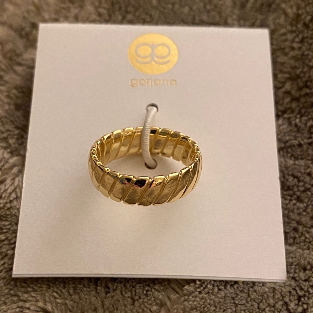 Gorjana ring. Size 6. Never worn.